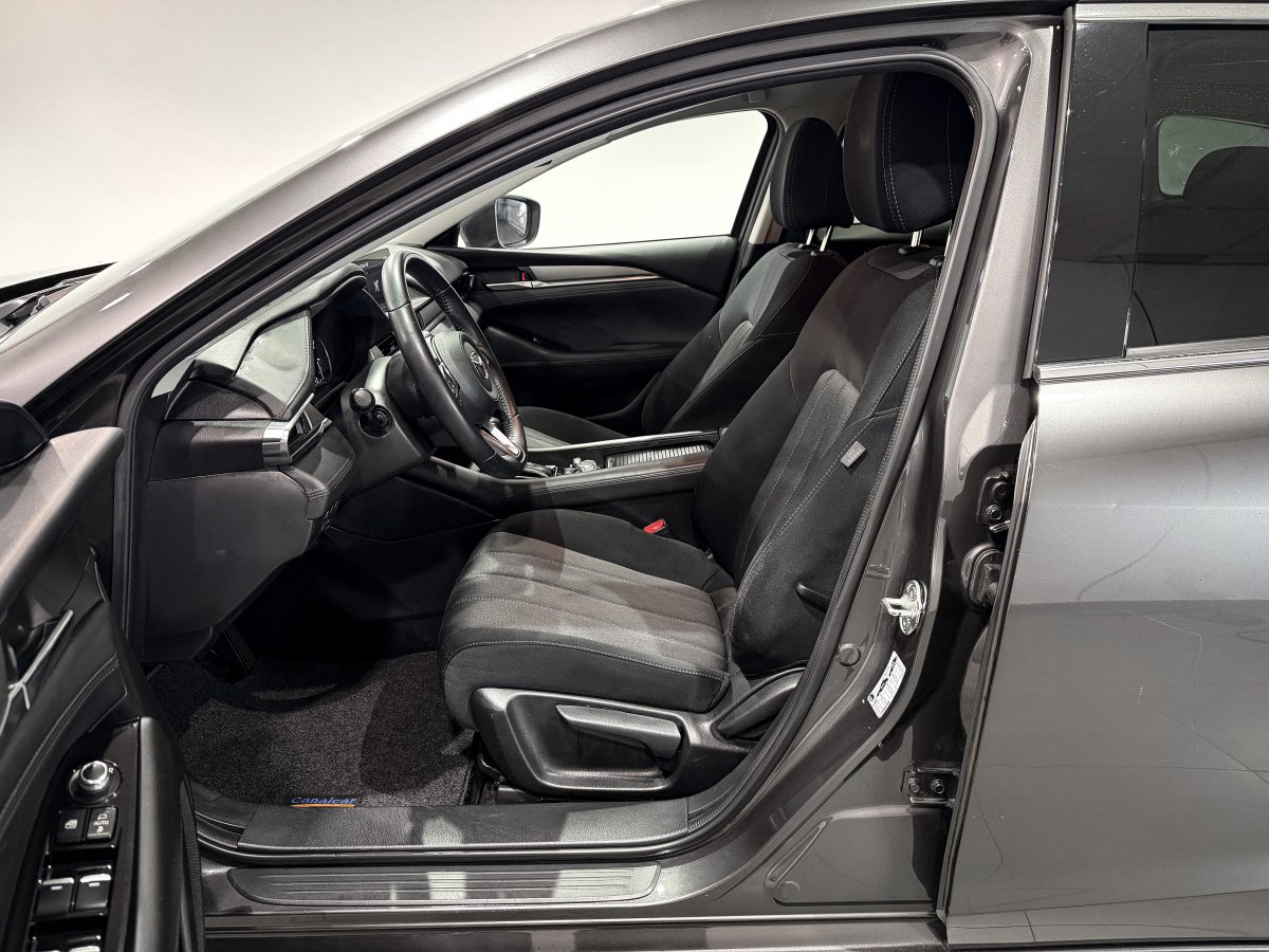 Foto Mazda Mazda6 10