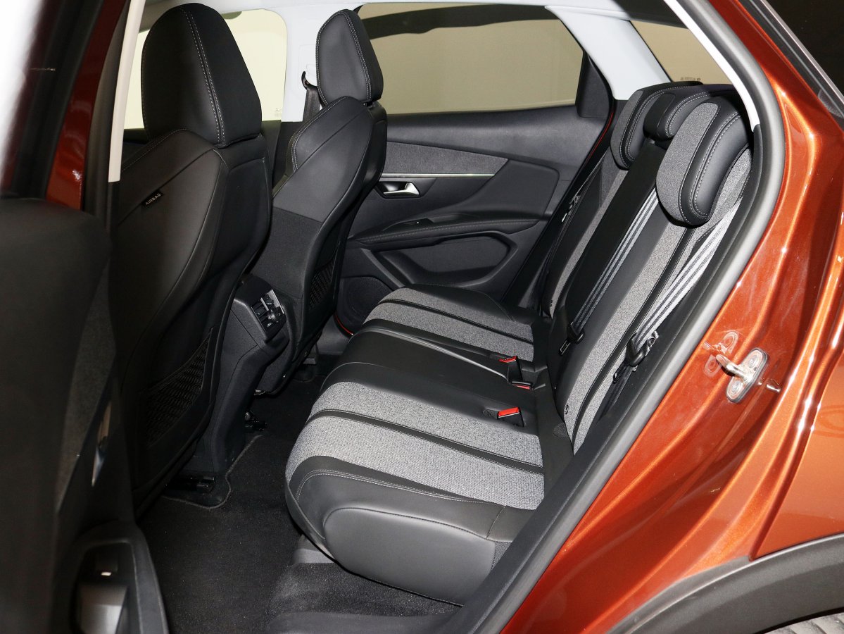 Foto Peugeot 3008 14