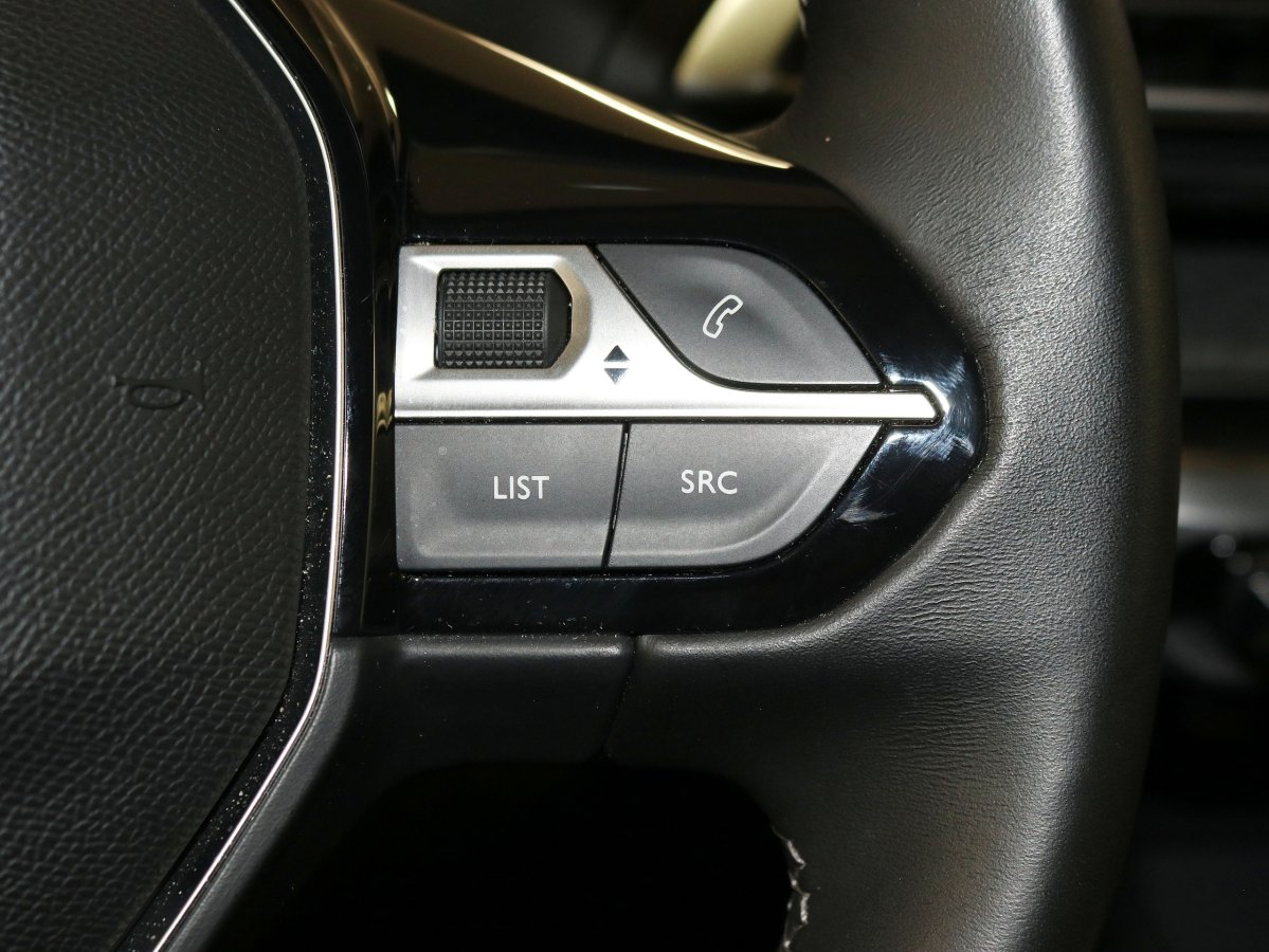 Foto Peugeot 3008 34