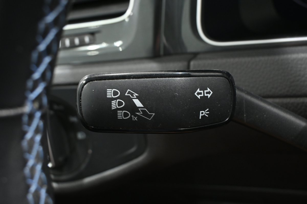 Foto Volkswagen Golf 21