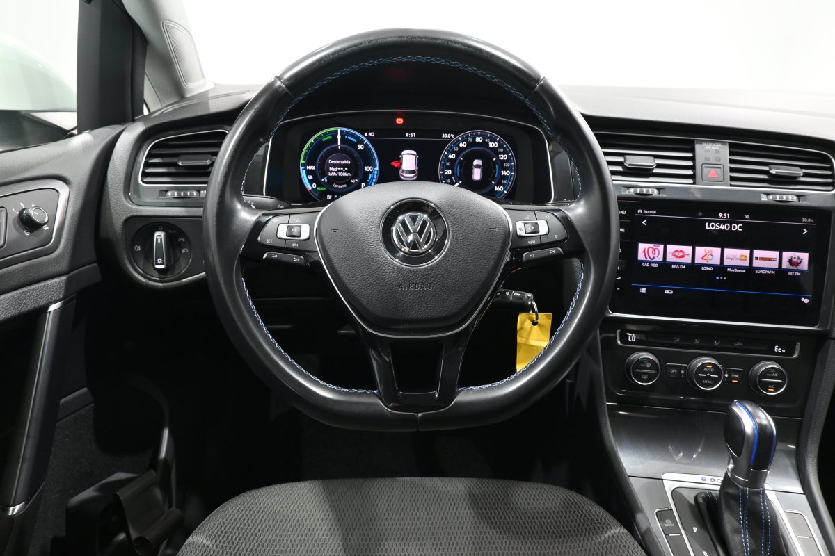 Foto Volkswagen Golf 19