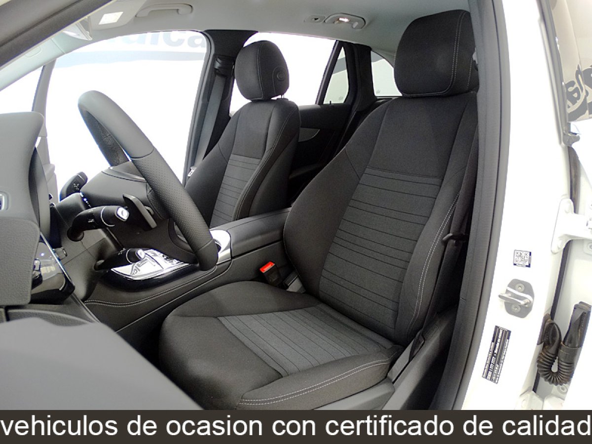 Foto Mercedes-Benz GLC 250 18