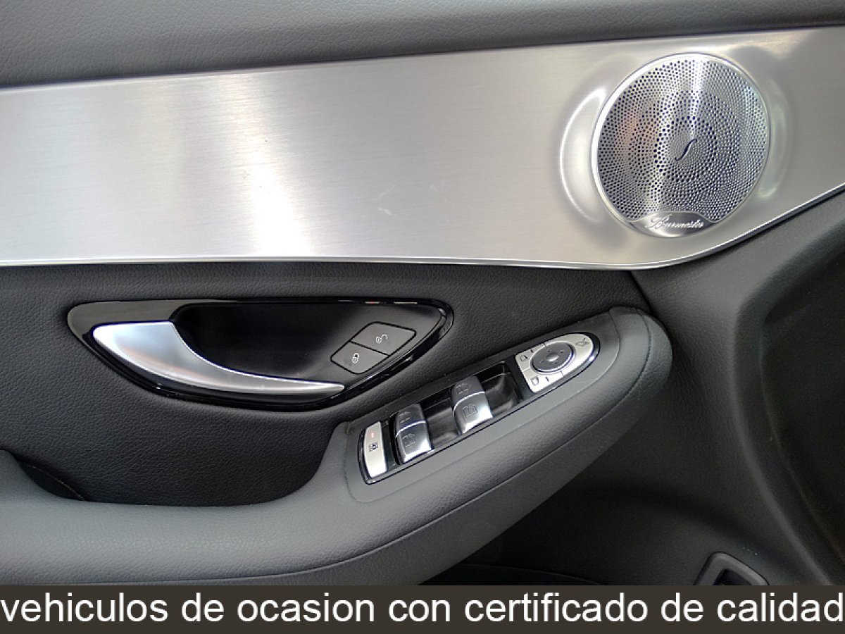 Foto Mercedes-Benz GLC 250 23