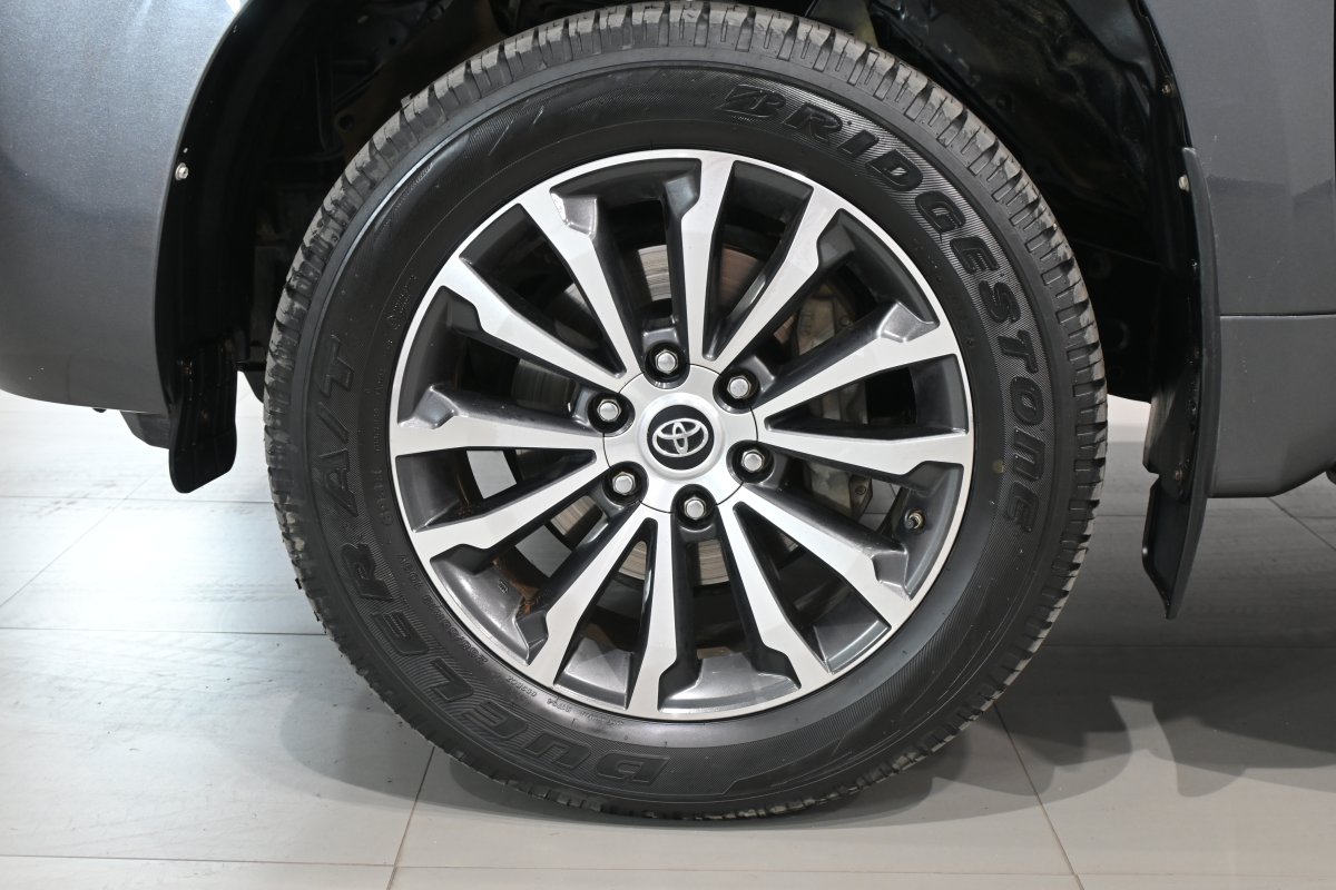 Foto Toyota Land 35
