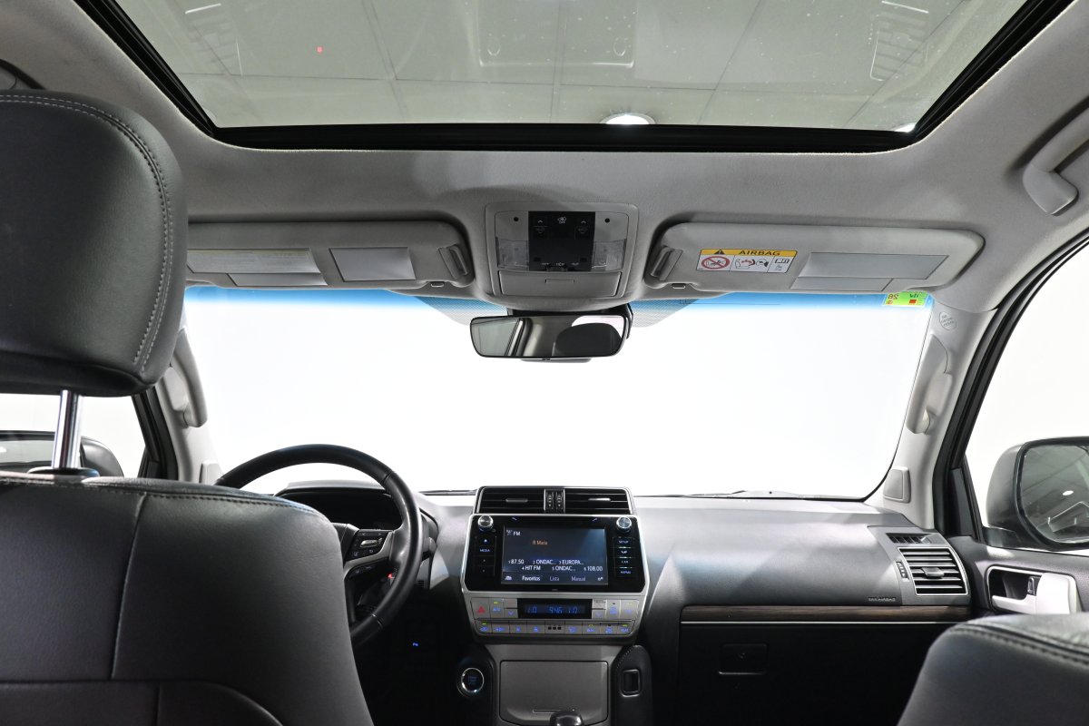 Foto Toyota Land 28