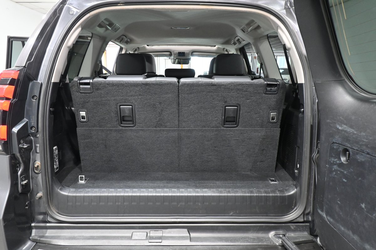 Foto Toyota Land 9