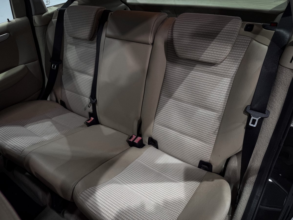 Foto Mercedes-Benz B 11