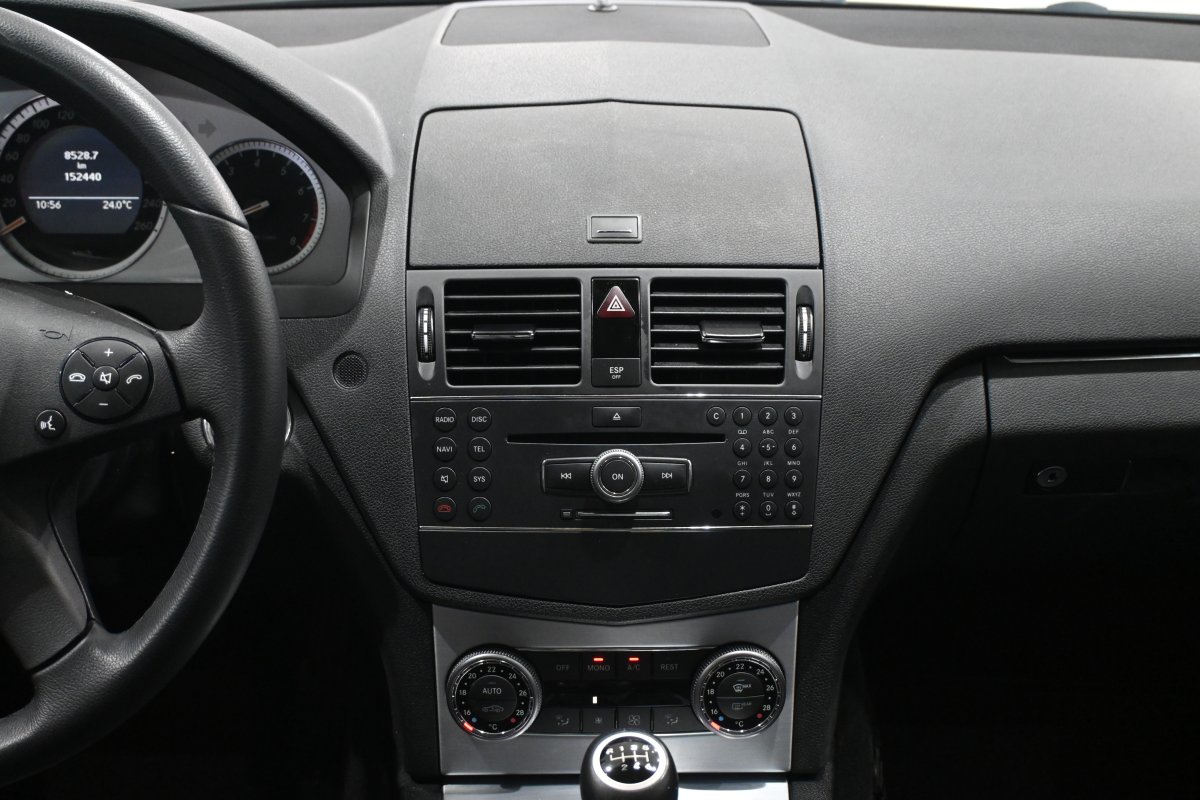 Foto Mercedes-Benz C 280 13