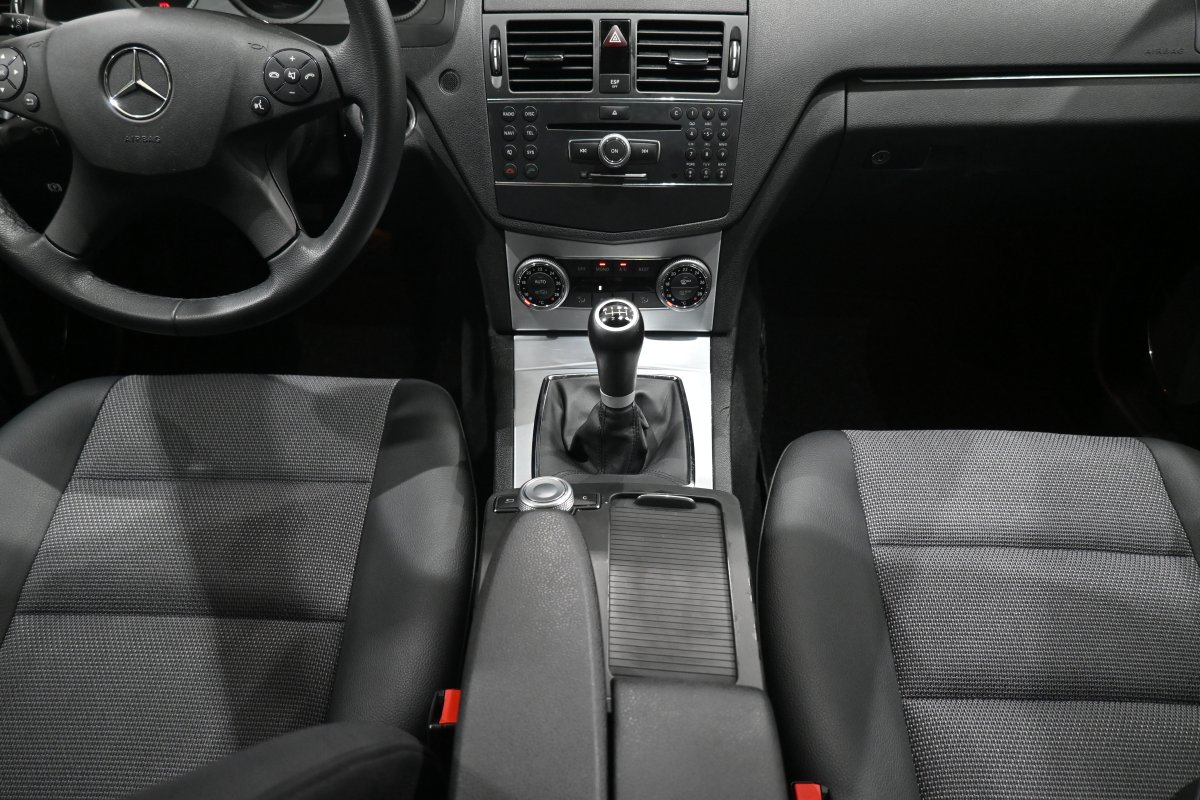 Foto Mercedes-Benz C 280 17