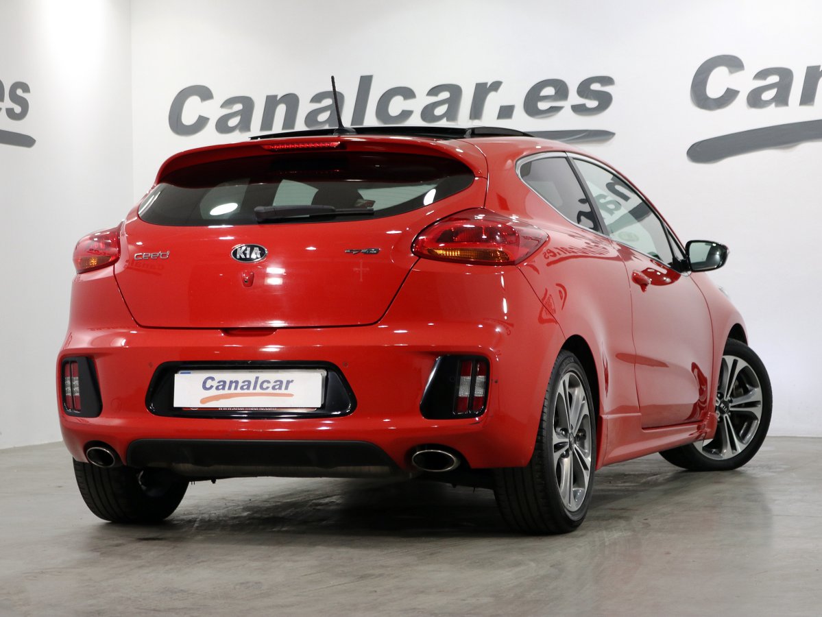 Foto Kia Ceed 4