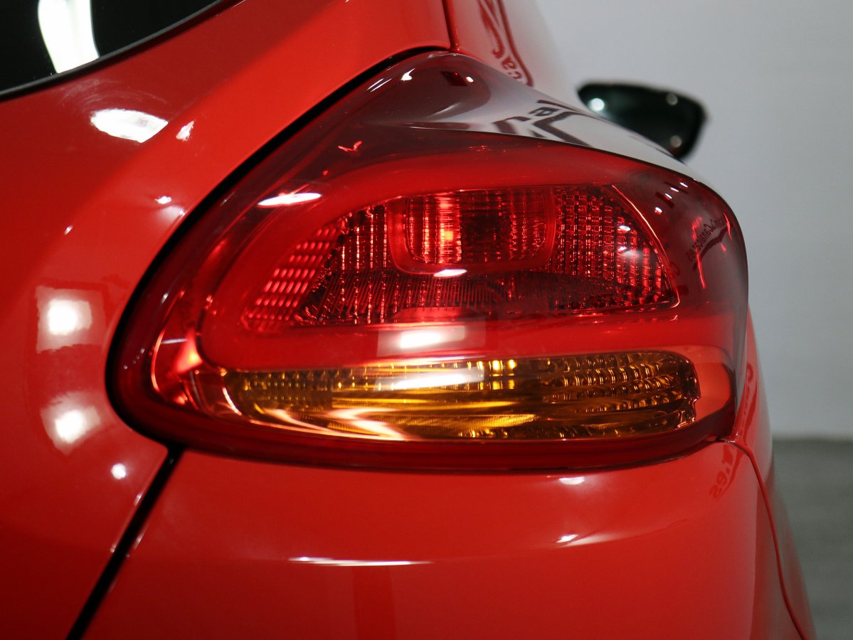 Foto Kia Ceed 10