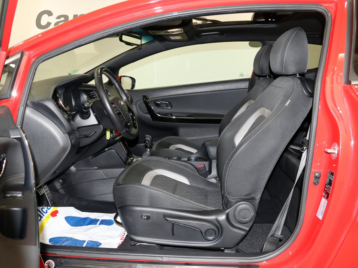 Foto Kia Ceed 14