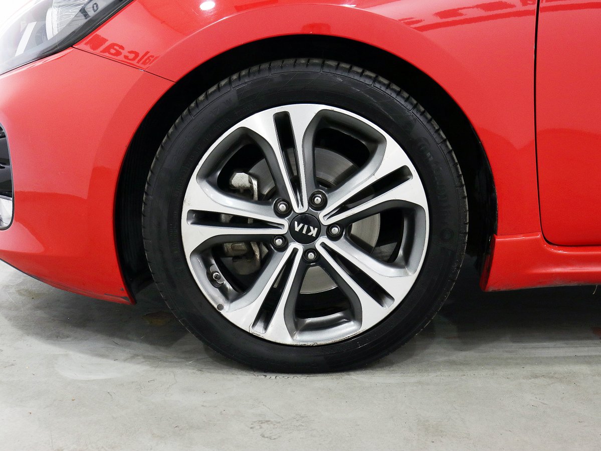Foto Kia Ceed 37