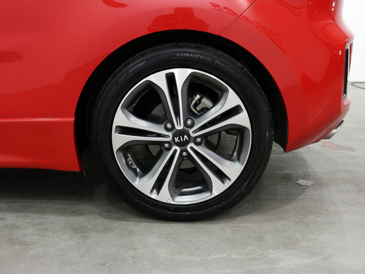 Foto Kia Ceed 38