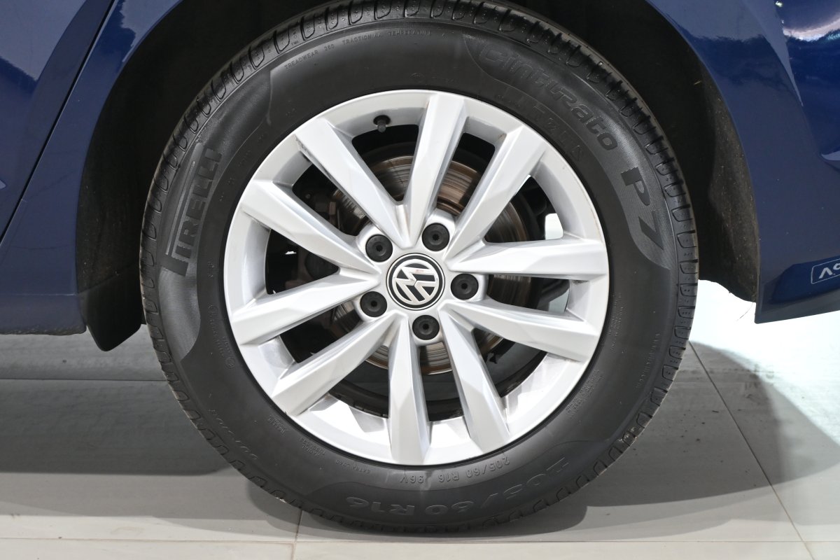 Foto Volkswagen Touran 33