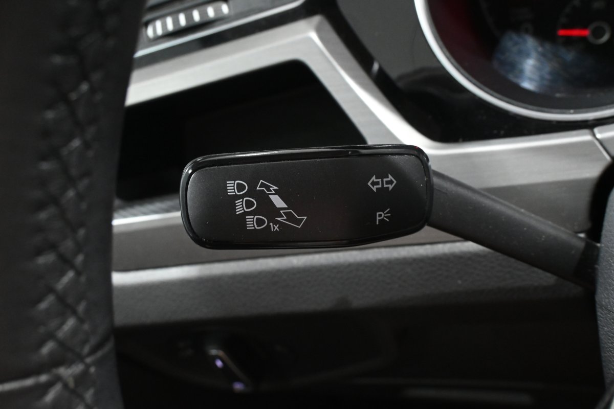 Foto Volkswagen Touran 24