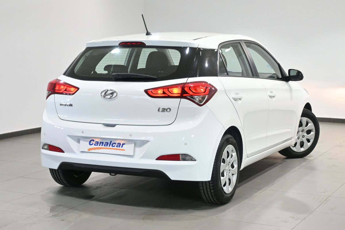 Foto Hyundai i20 4