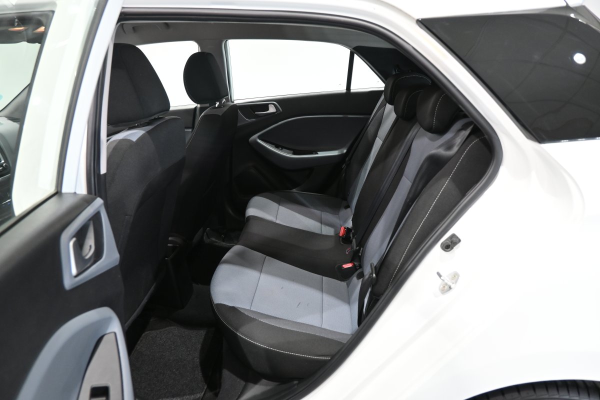 Foto Hyundai i20 11