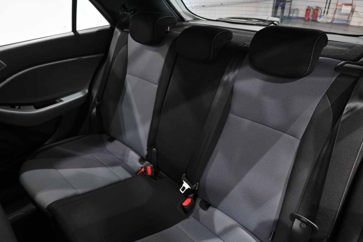 Foto Hyundai i20 12