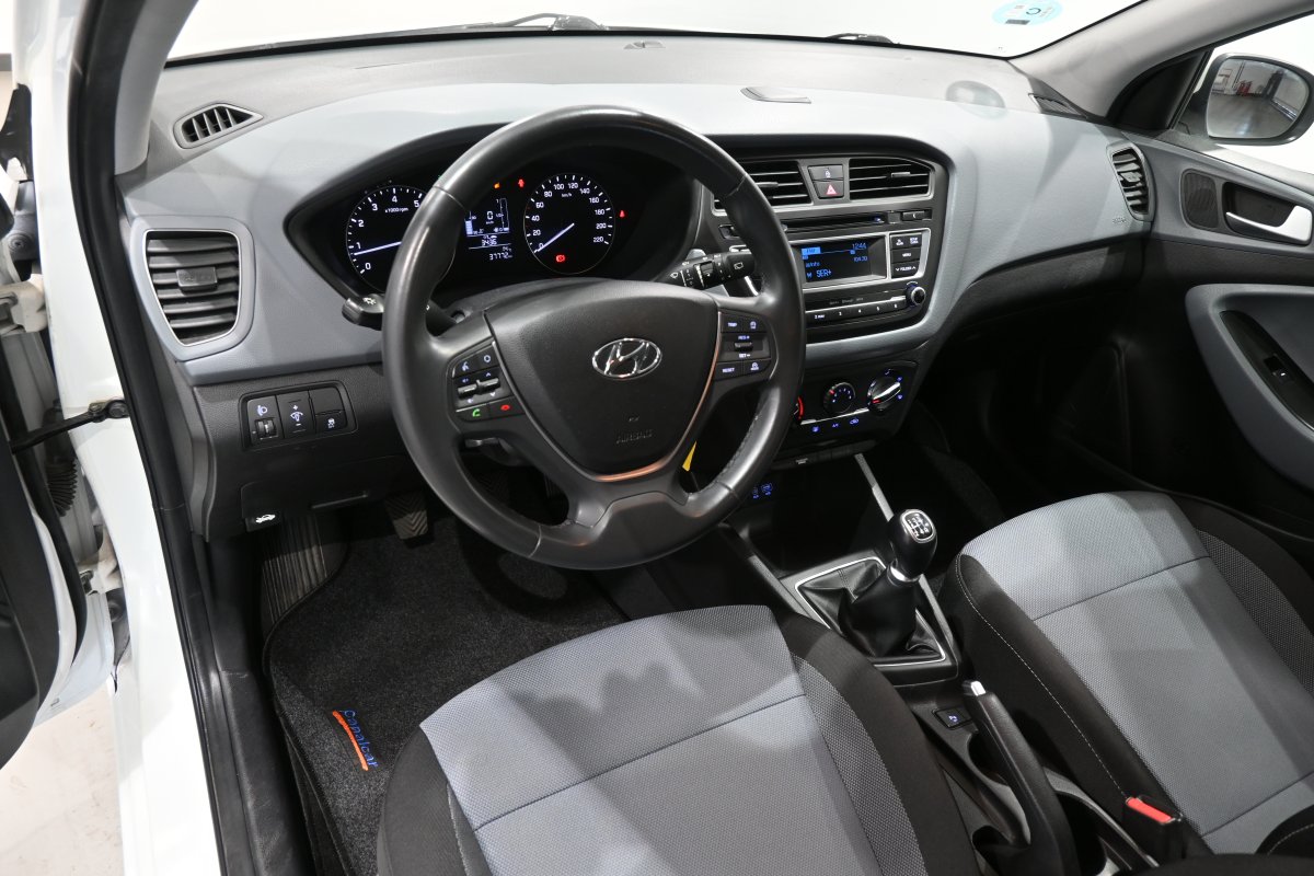 Foto Hyundai i20 9