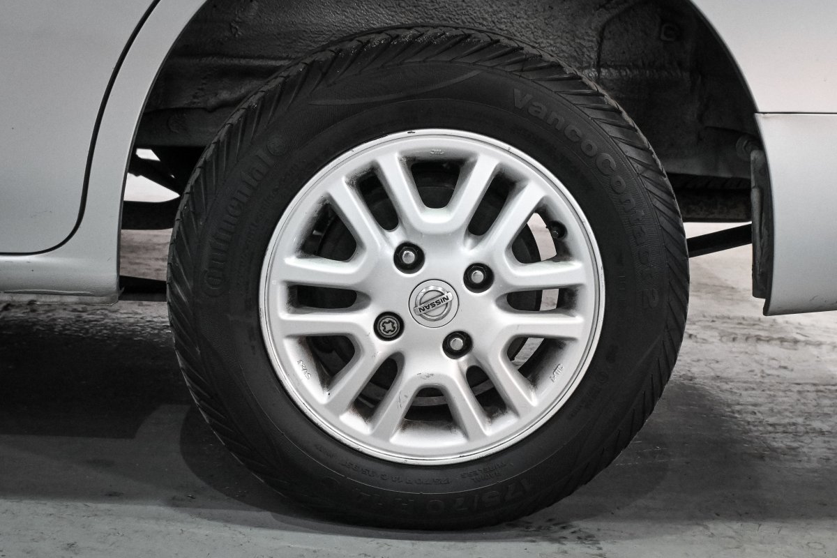Foto Nissan NV200 31