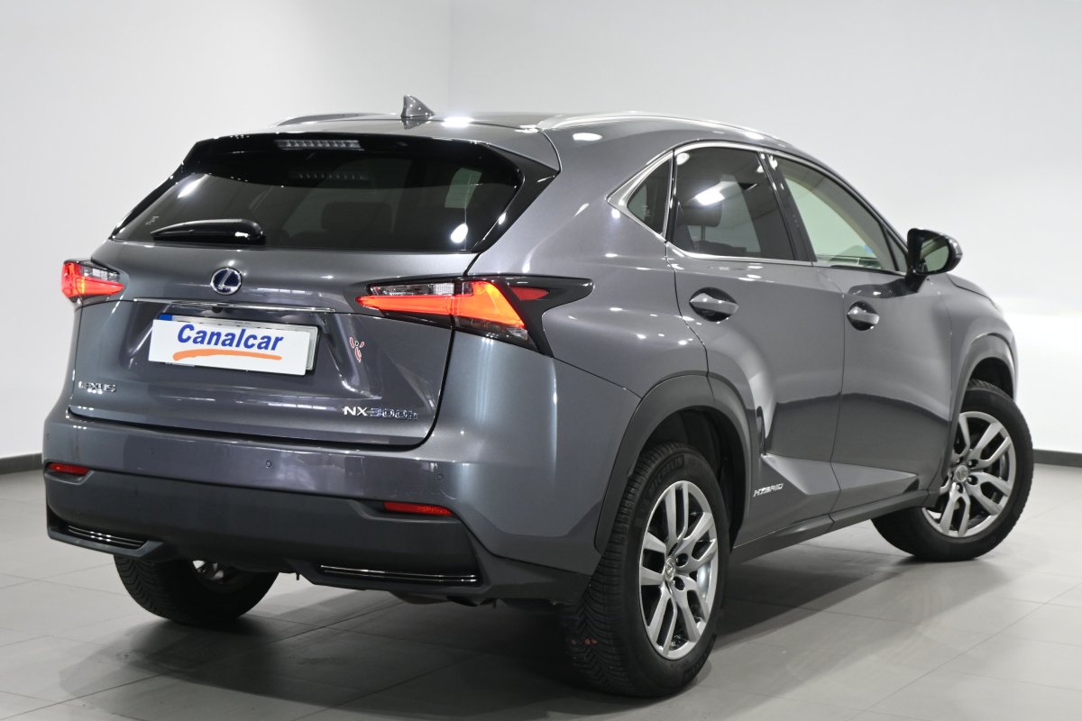 Foto Lexus NX 4