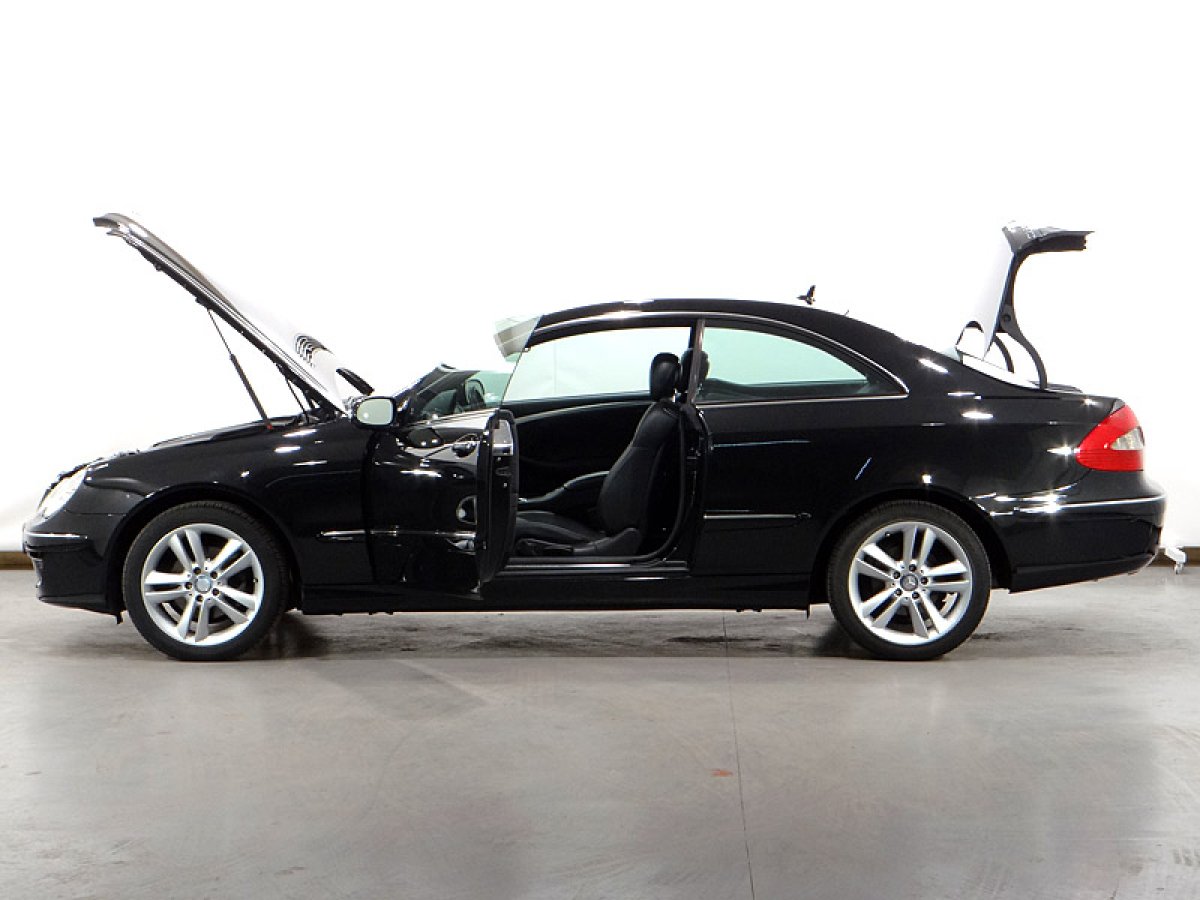 Foto Mercedes-Benz CLK 220 14