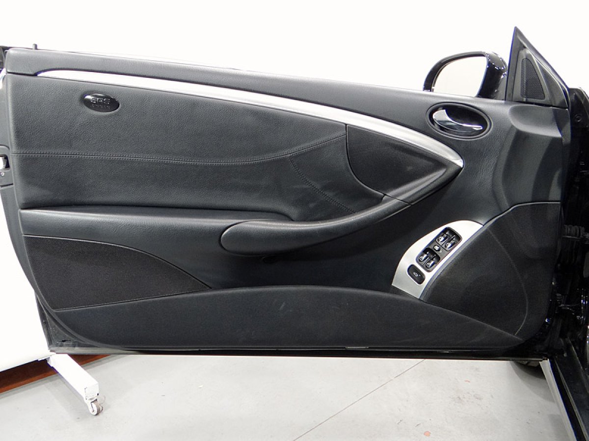 Foto Mercedes-Benz CLK 220 26