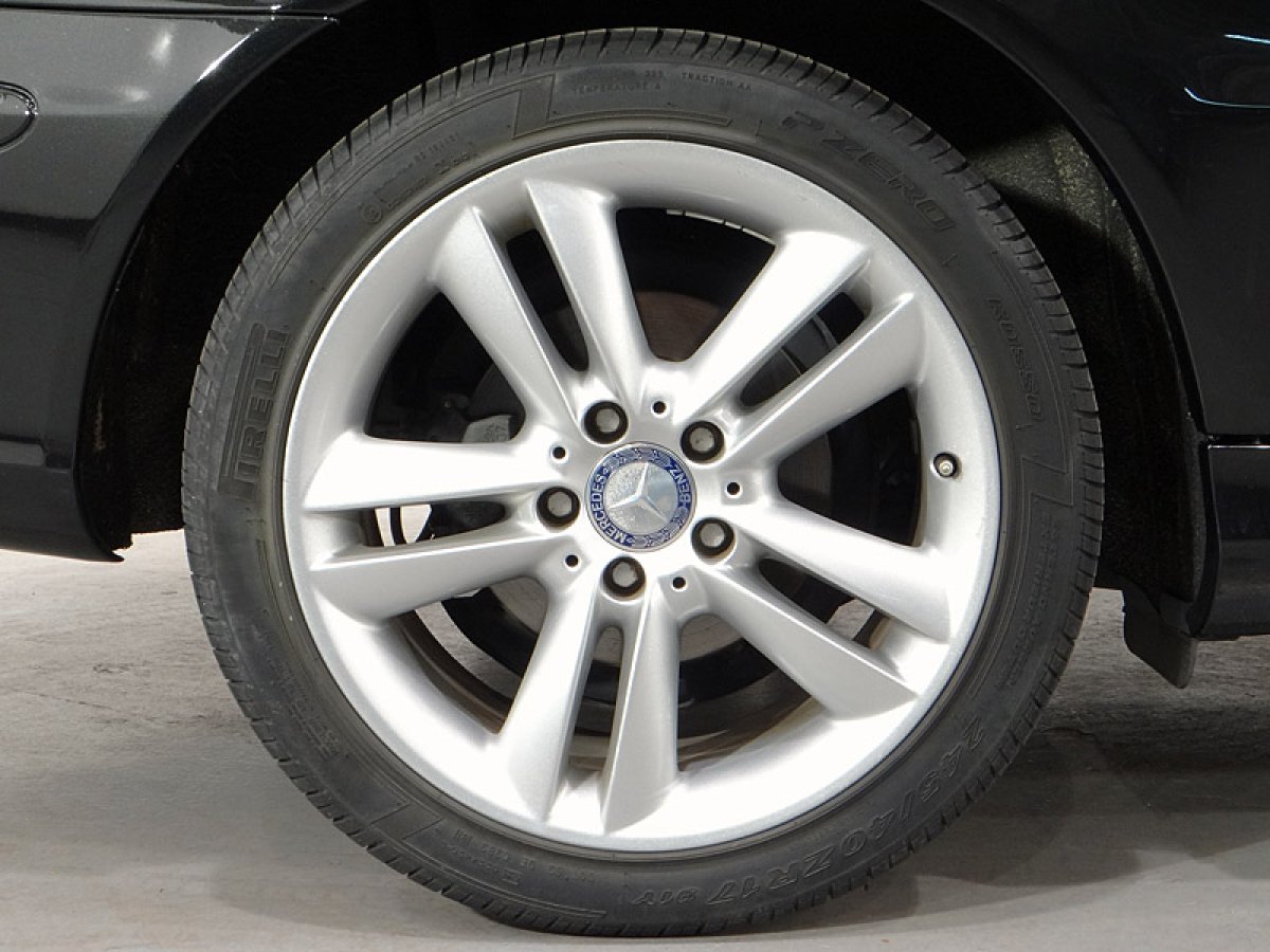 Foto Mercedes-Benz CLK 220 44