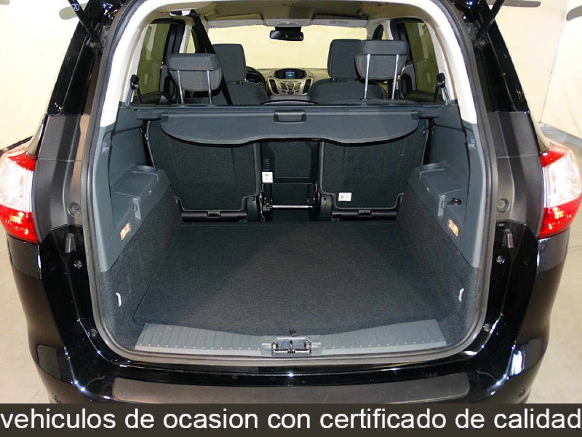 Foto Ford Grand C-Max 8