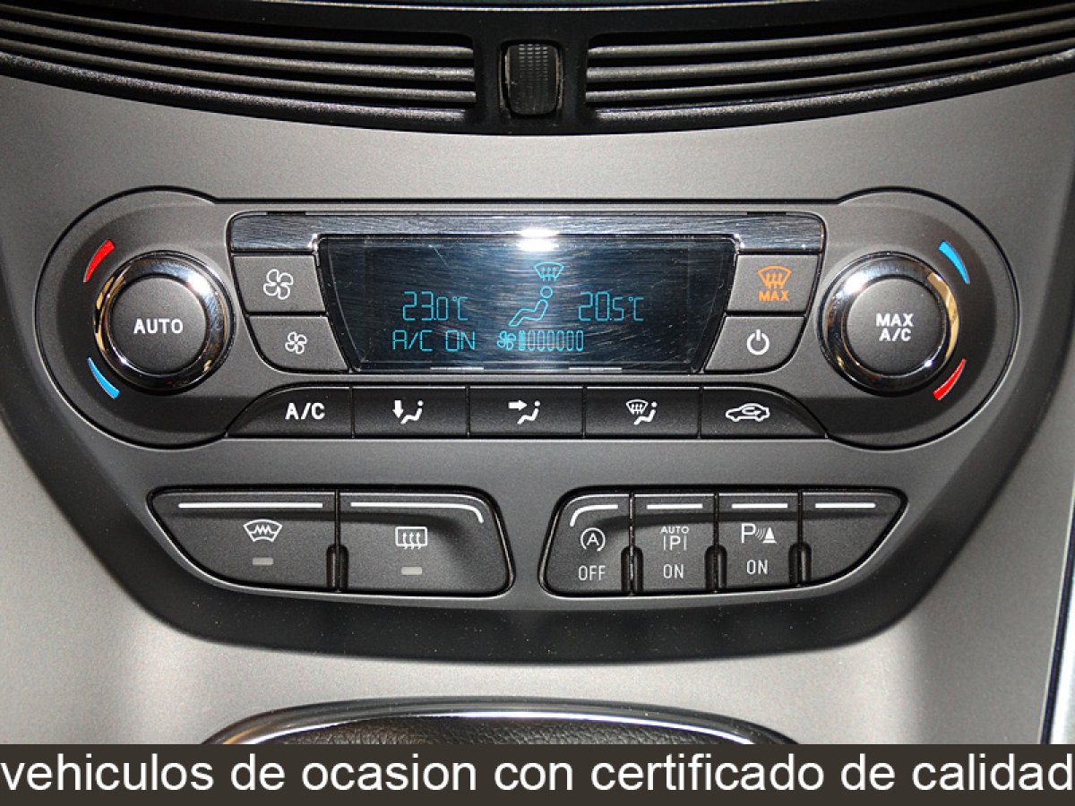 Foto Ford Grand C-Max 26