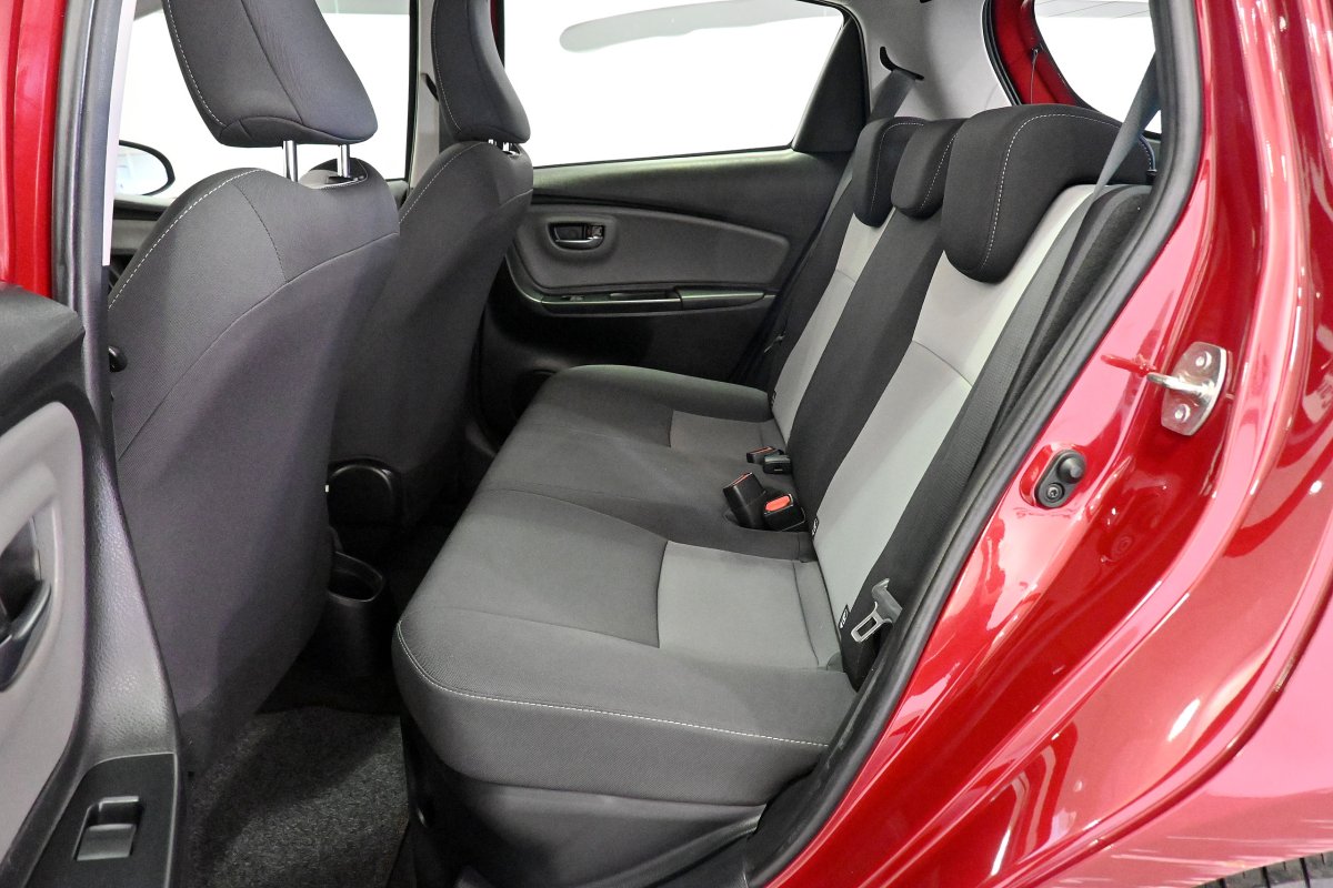 Foto Toyota Yaris 10