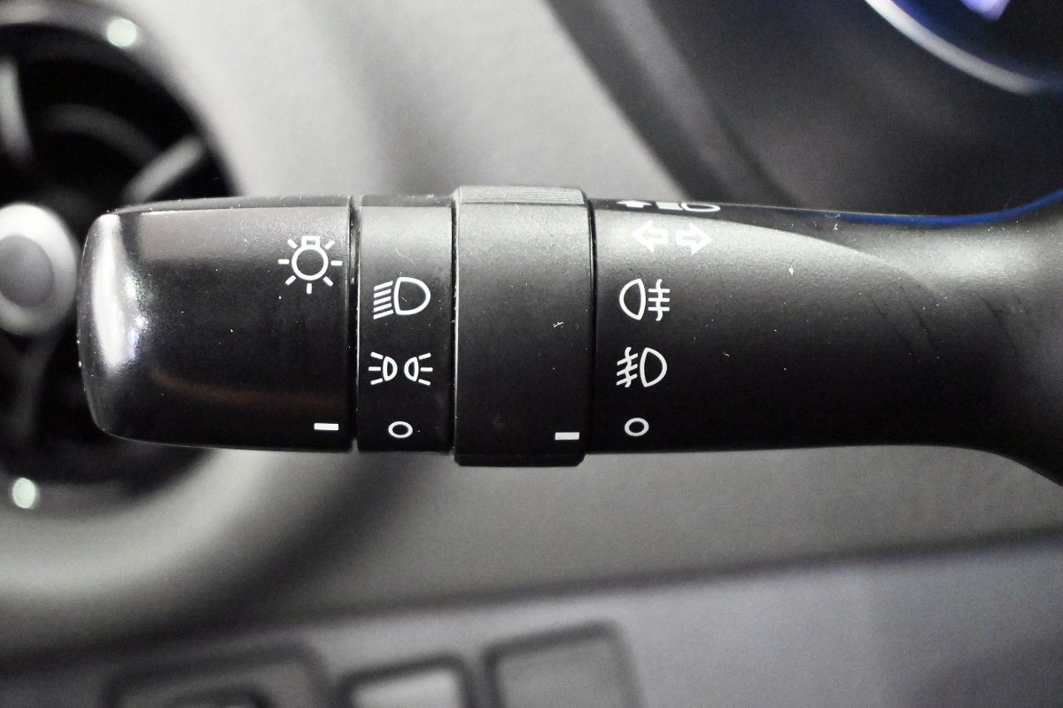 Foto Toyota Yaris 28