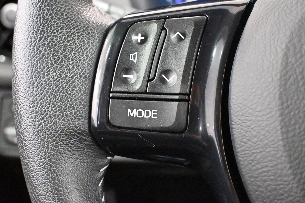 Foto Toyota Yaris 30