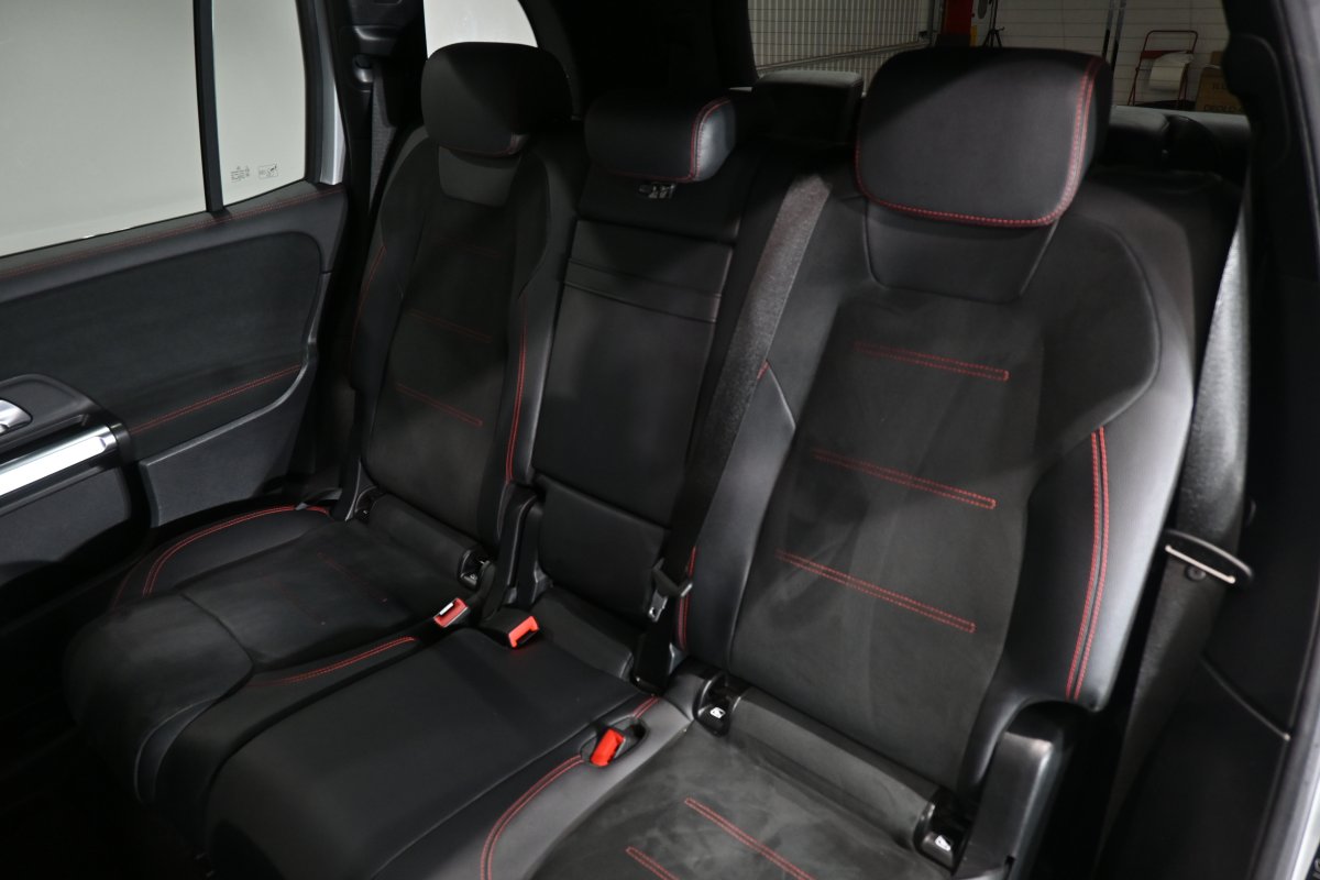 Foto Mercedes-Benz EQB 11