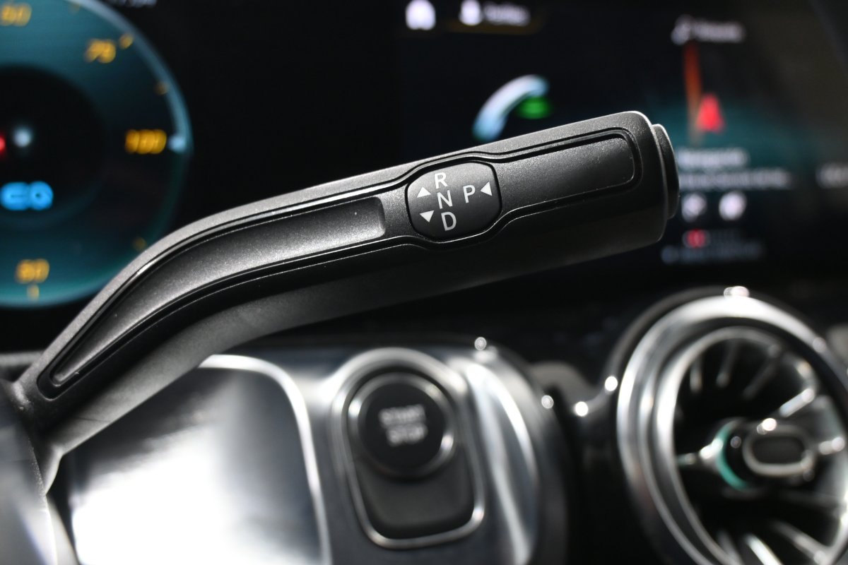 Foto Mercedes-Benz EQB 22