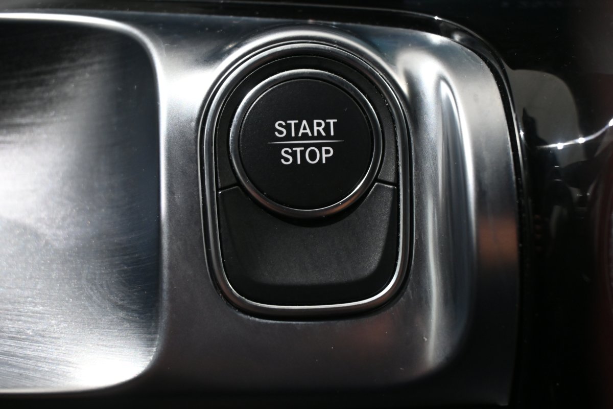 Foto Mercedes-Benz EQB 23