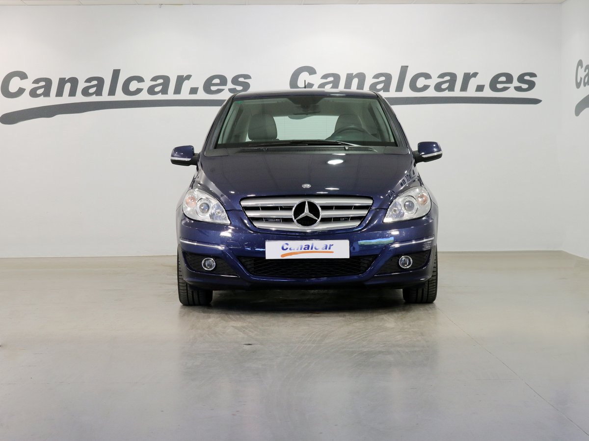 Foto Mercedes-Benz B 180 2