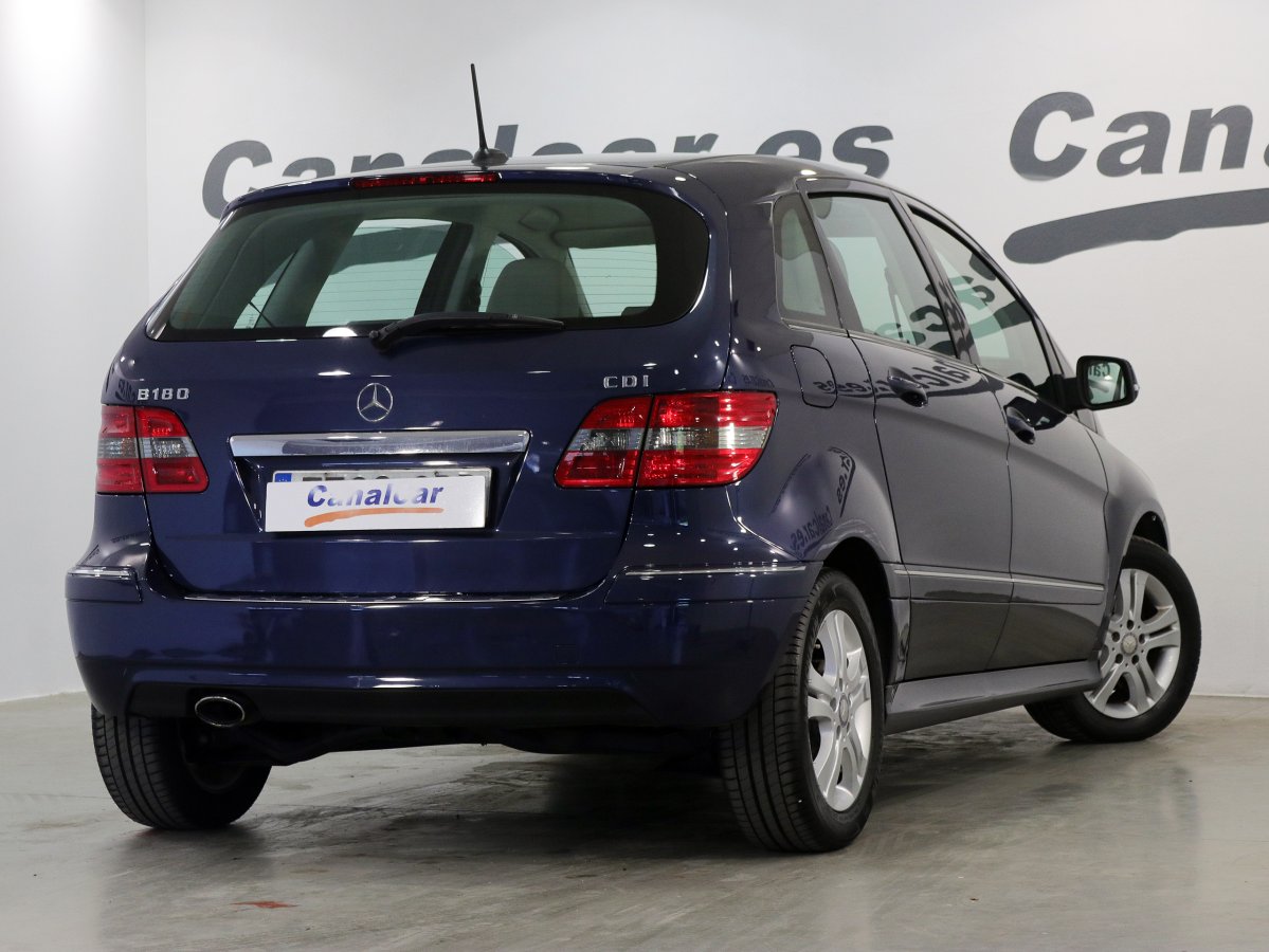 Foto Mercedes-Benz B 180 4