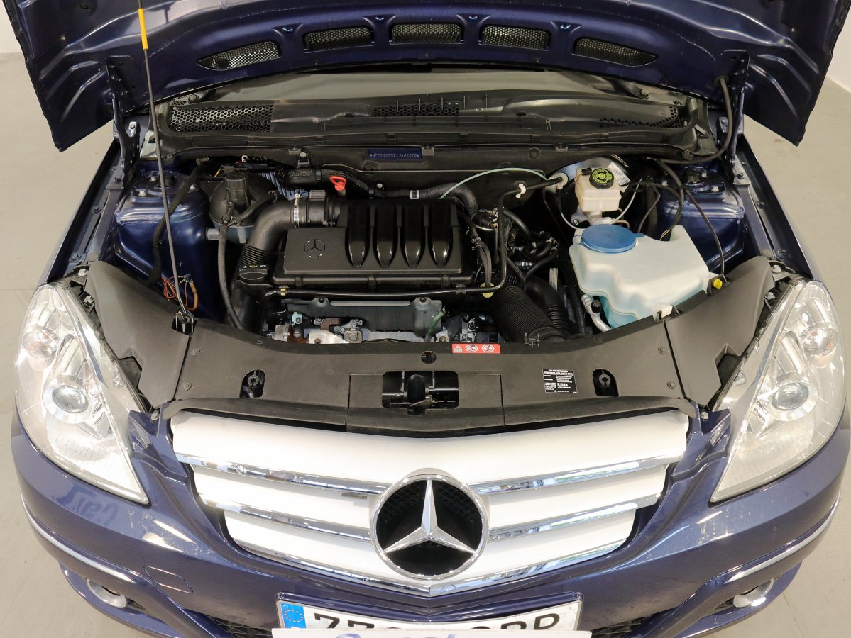 Foto Mercedes-Benz B 180 7