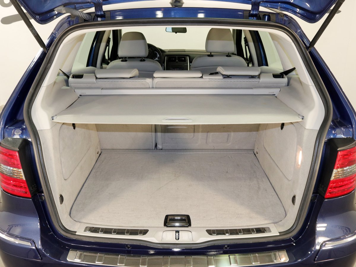 Foto Mercedes-Benz B 180 8