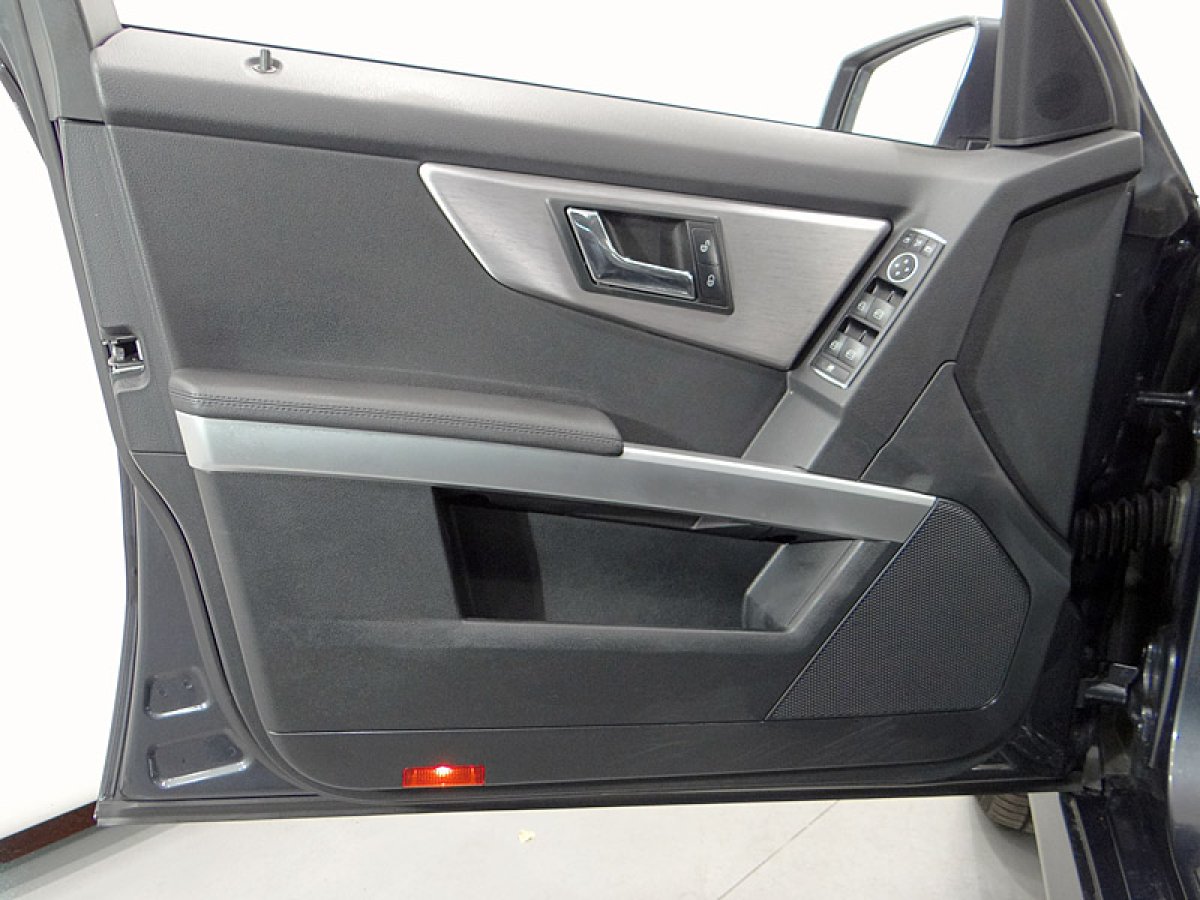 Foto Mercedes-Benz GLK 220 25