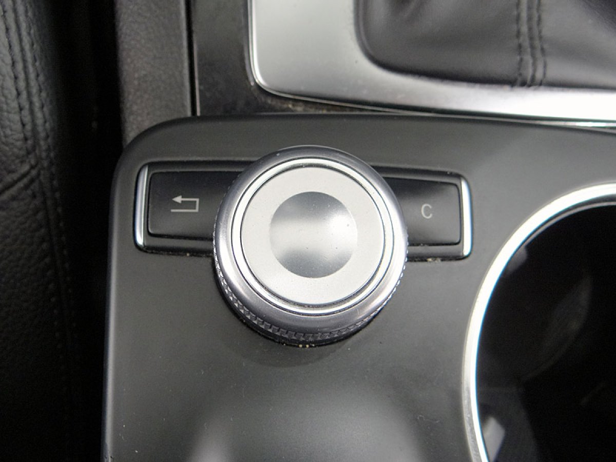 Foto Mercedes-Benz GLK 220 35