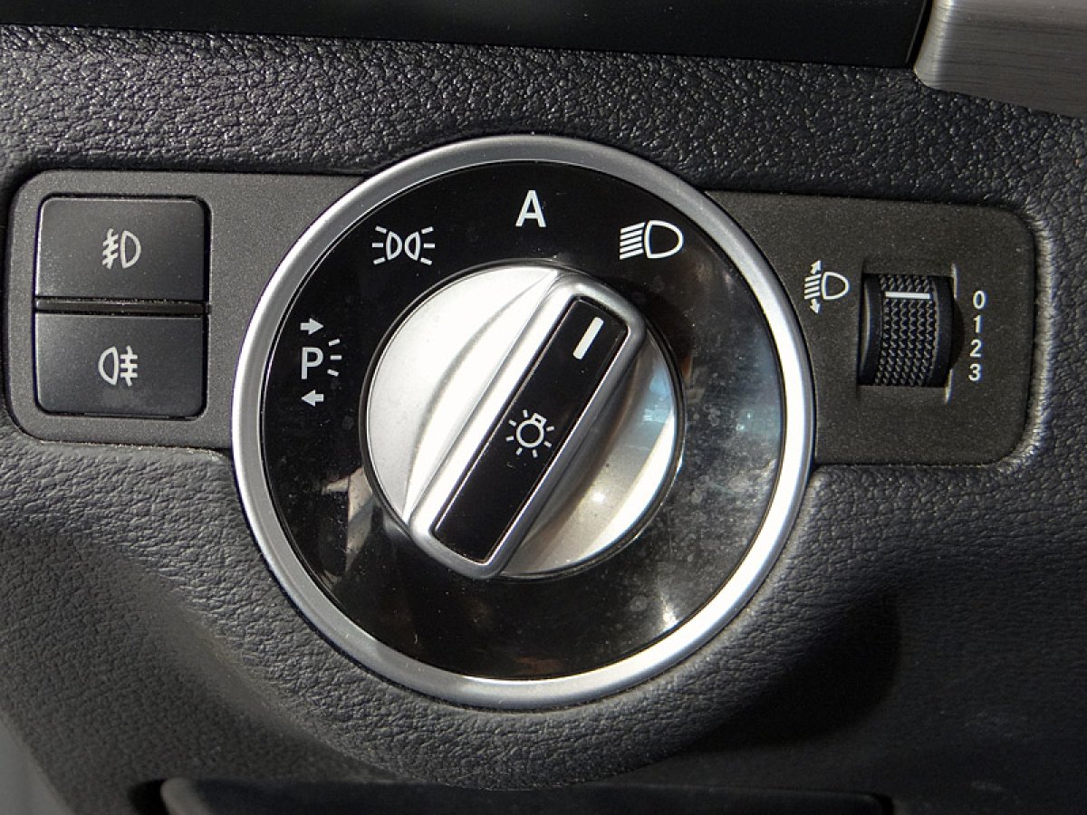 Foto Mercedes-Benz GLK 220 36