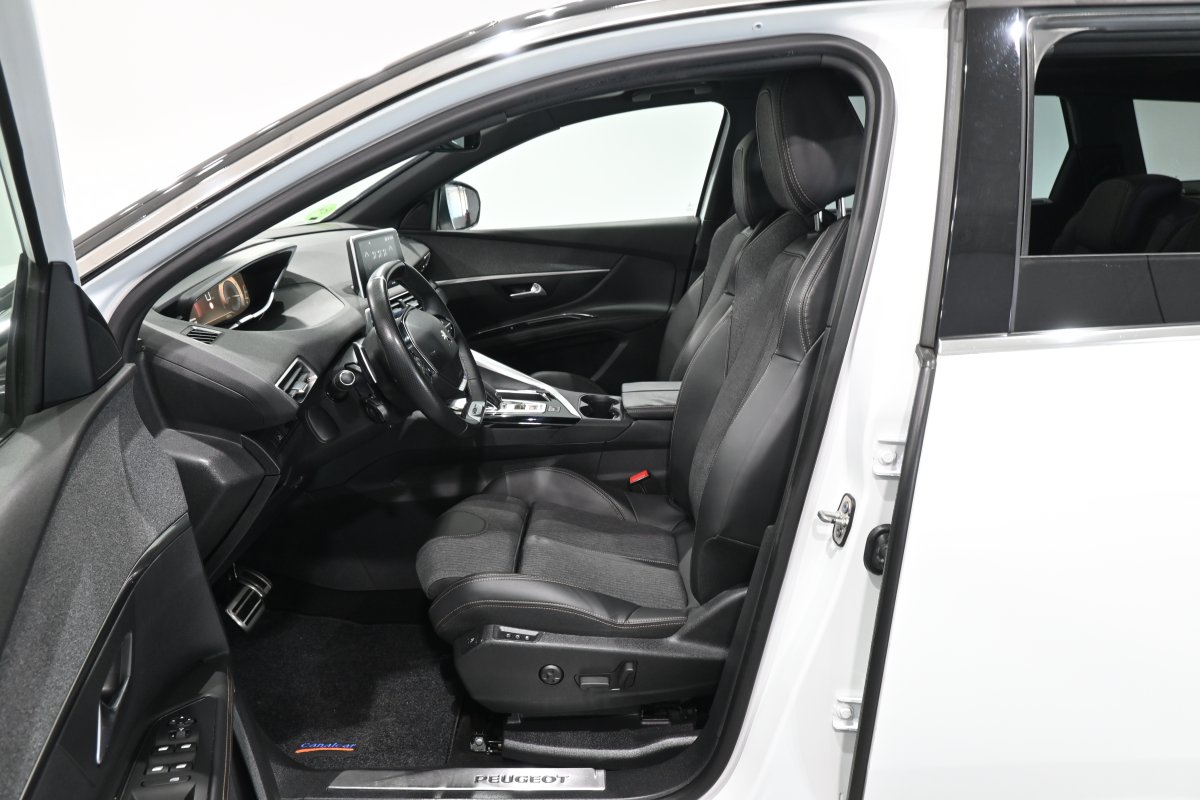 Foto Peugeot 5008 11