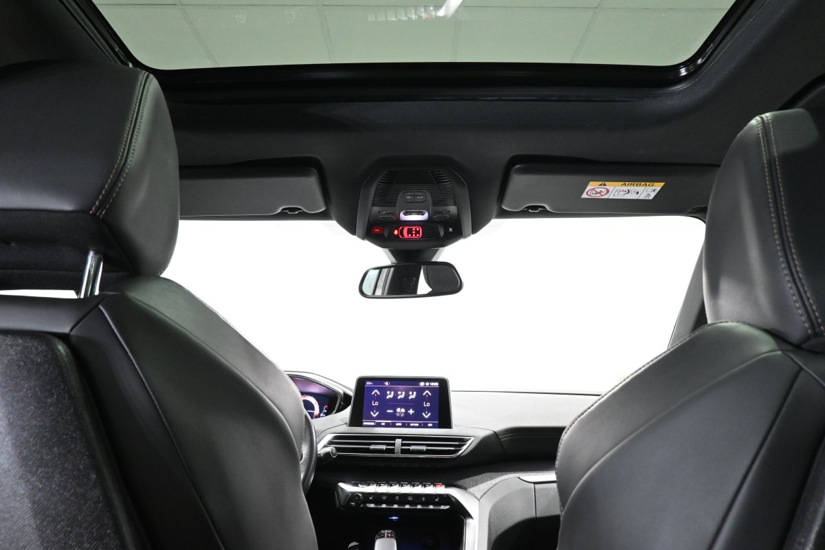 Foto Peugeot 5008 30