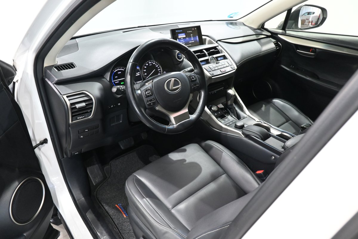 Foto Lexus NX 9