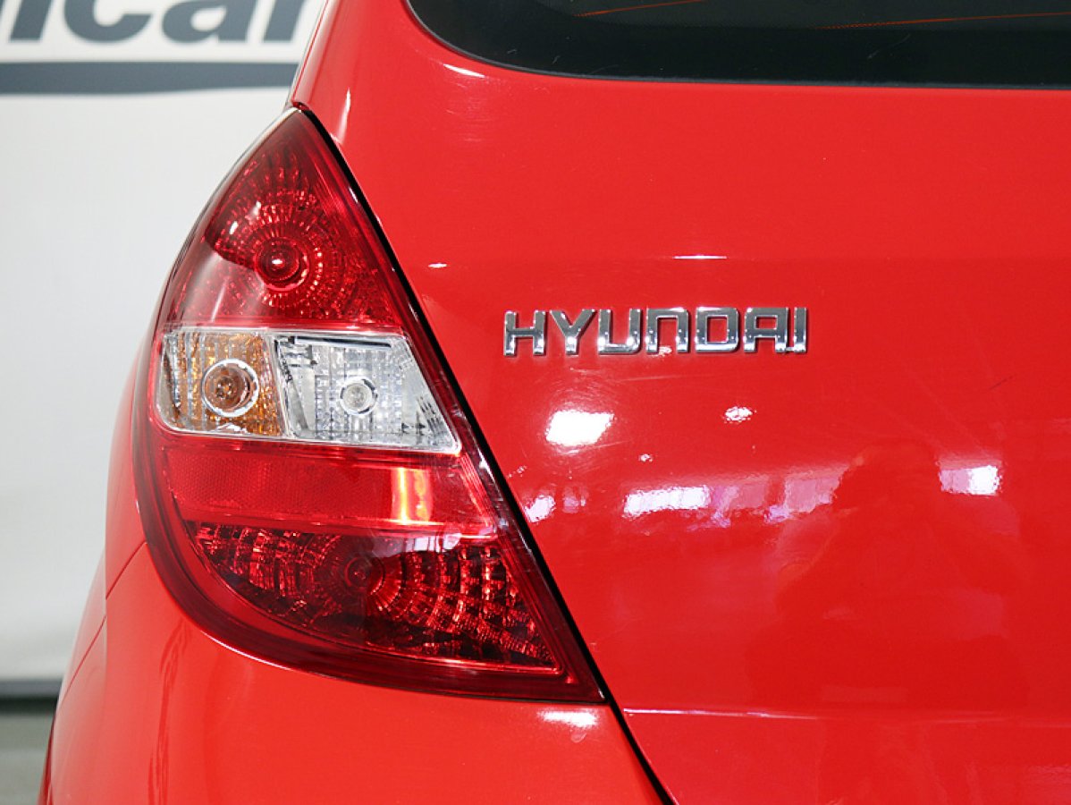 Foto Hyundai i20 9
