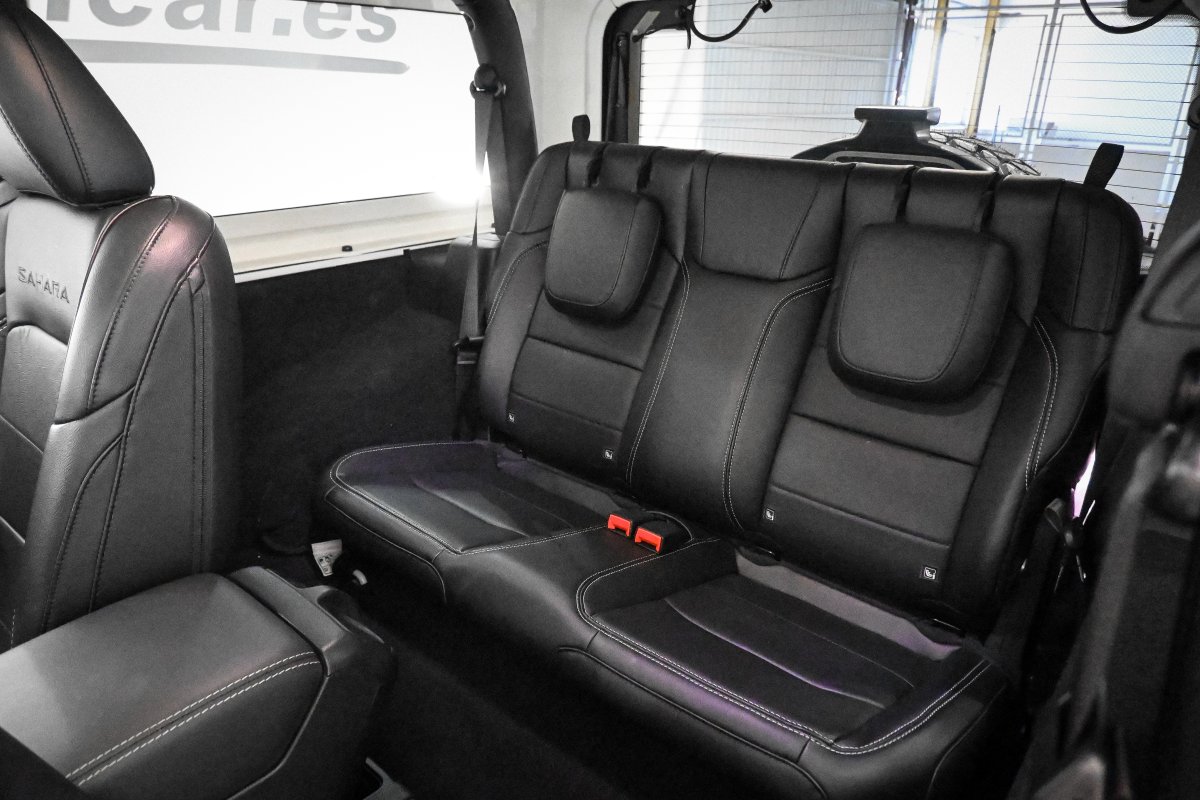 Foto Jeep Wrangler 18