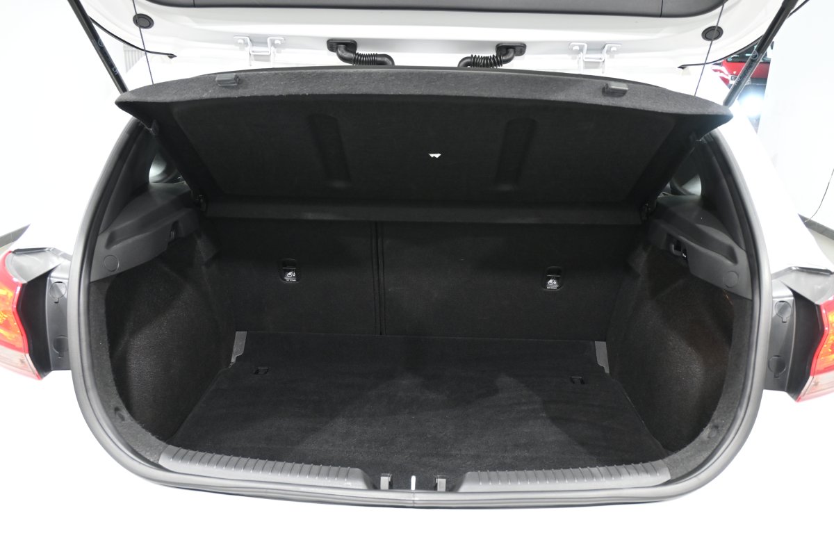 Foto Hyundai I30 1.0 tgdi  8